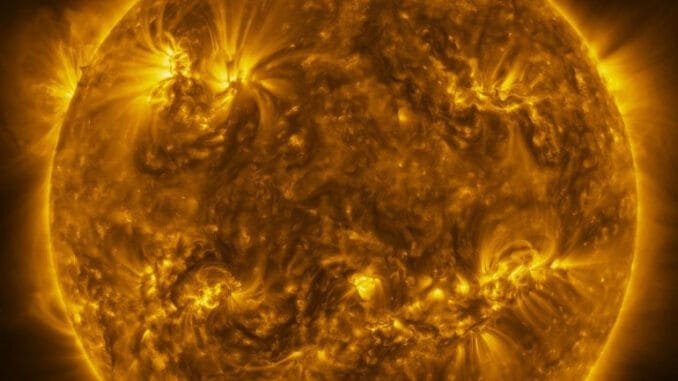gunesin-ultra-yuksek-cozunurlukteki-goruntuleri-solar-orbiterin-essiz-gozlemleri-V3ANGKzI.jpg