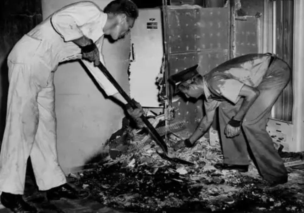 Kendiliğinden İnsan Yanması: Tuhaf Bir Fenomen