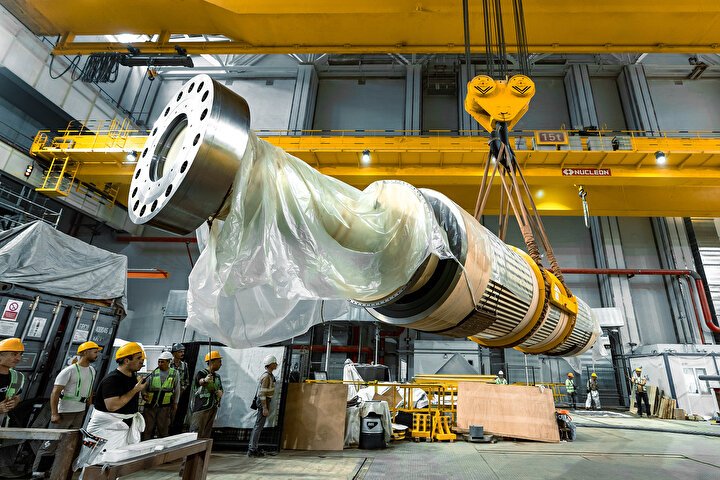 Akkuyu Nükleer Güç Santrali'nde Rotorun Başarıyla Yerleştirilmesi