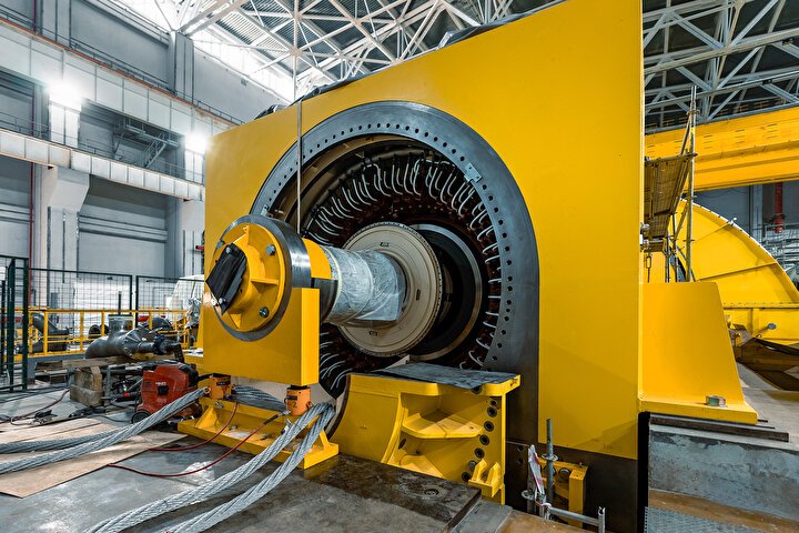 Akkuyu Nükleer Güç Santrali'nde Rotorun Başarıyla Yerleştirilmesi