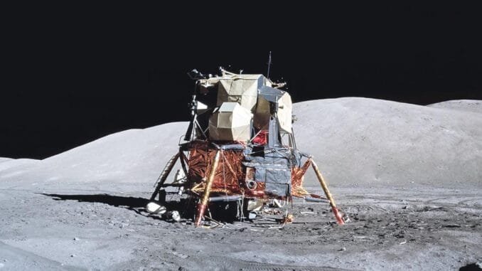 apollo-17-gorevinde-ay-depremleri-yeni-sarsinti-turleri-kesfedildi-KMXeVuYQ.jpg