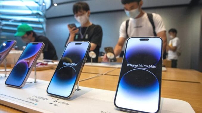 cin-applein-iphone-satislarinda-abdyi-gecti-bfbLxfre.jpg