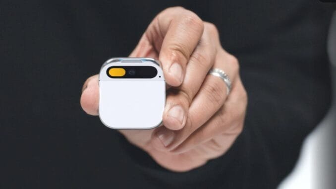 humane-ai-pin-giyilebilir-yapay-zeka-teknolojisi-QnMXzOFW.jpg