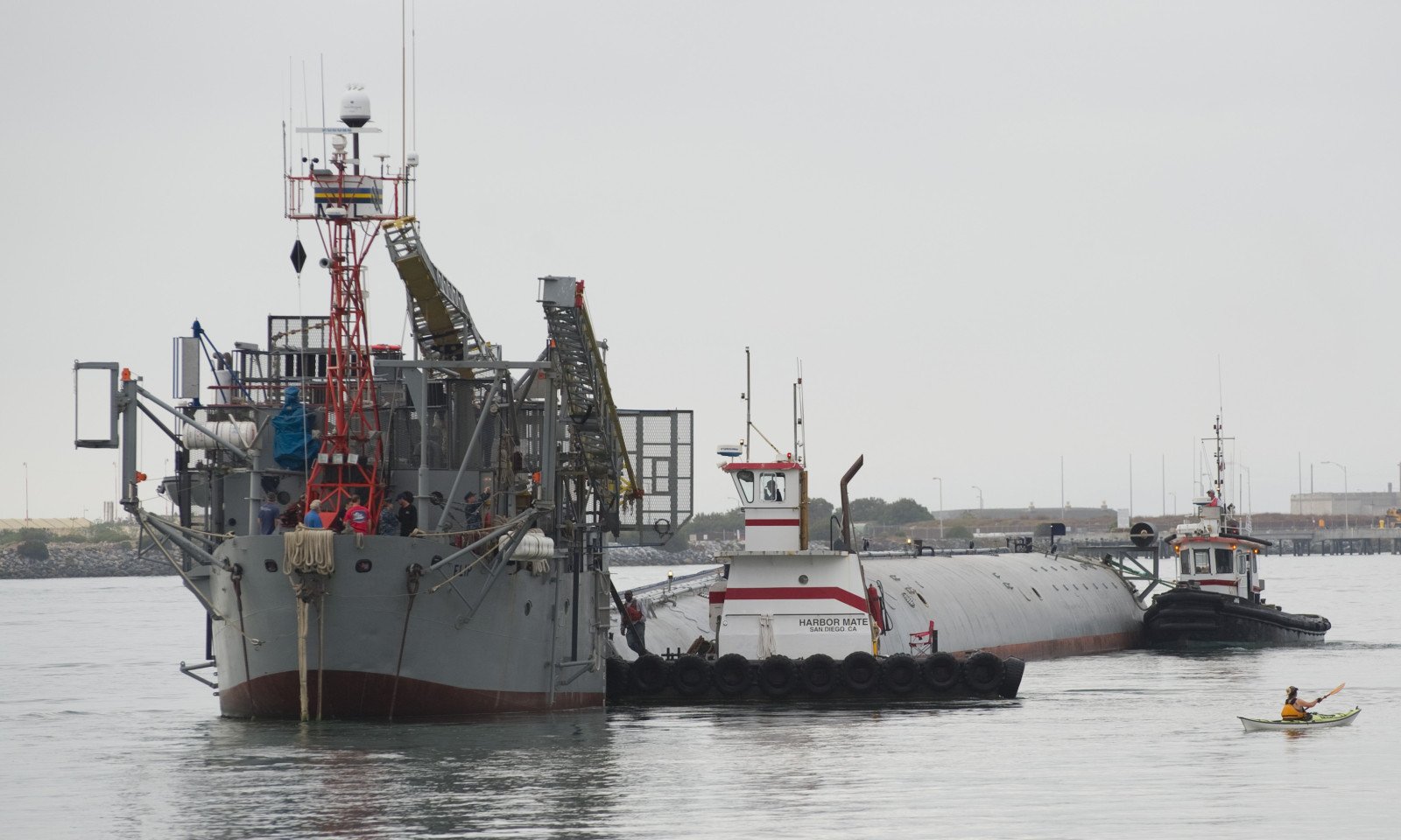 Yüzen Cihaz Platformu R/P FLIP: Deniz Bilimlerinin İkonik Temsilcisi