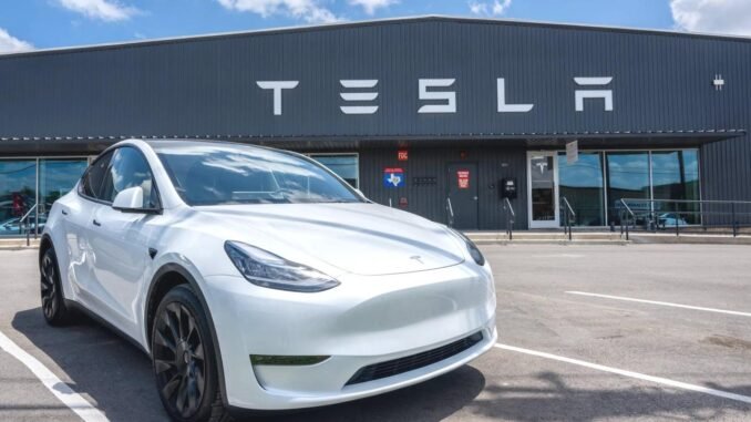 teslanin-artan-stok-sorunu-ve-olasi-fiyat-indirimleri-1ghOstMA.jpg