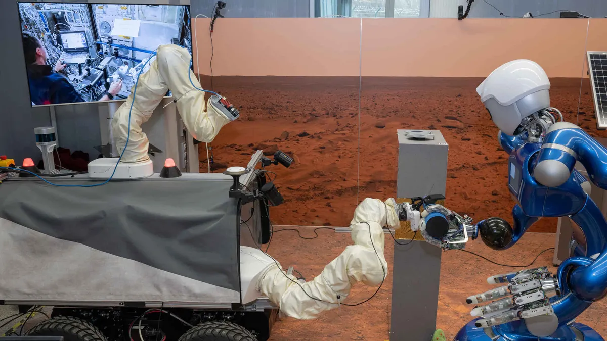 Uzayda Dört Ayaklı Robot Kontrolü: Tarihte Bir İlk