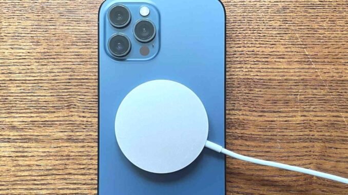 applein-magsafe-kablosuz-sarj-cihazi-cinde-yasaklandi-PS6zjGmk.jpg