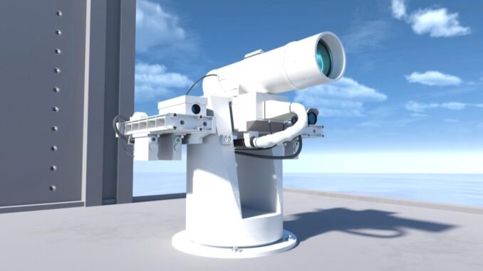 ingiltere-ordusu-isik-hizinda-lazer-silahini-test-etti-qwTMBAg9.jpg