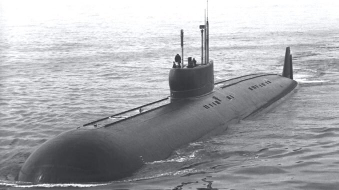 sovyet-k-222-denizaltisinin-hiz-rekoru-ve-ozellikleri-DkBlTfp6.jpg