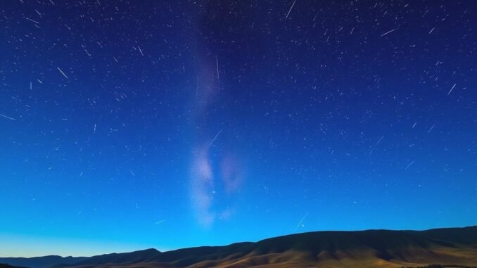 meteor-yagmuru-bu-gece-basliyor-ne-zaman-nereden-izlenebilir-Z2IAqz65.jpg